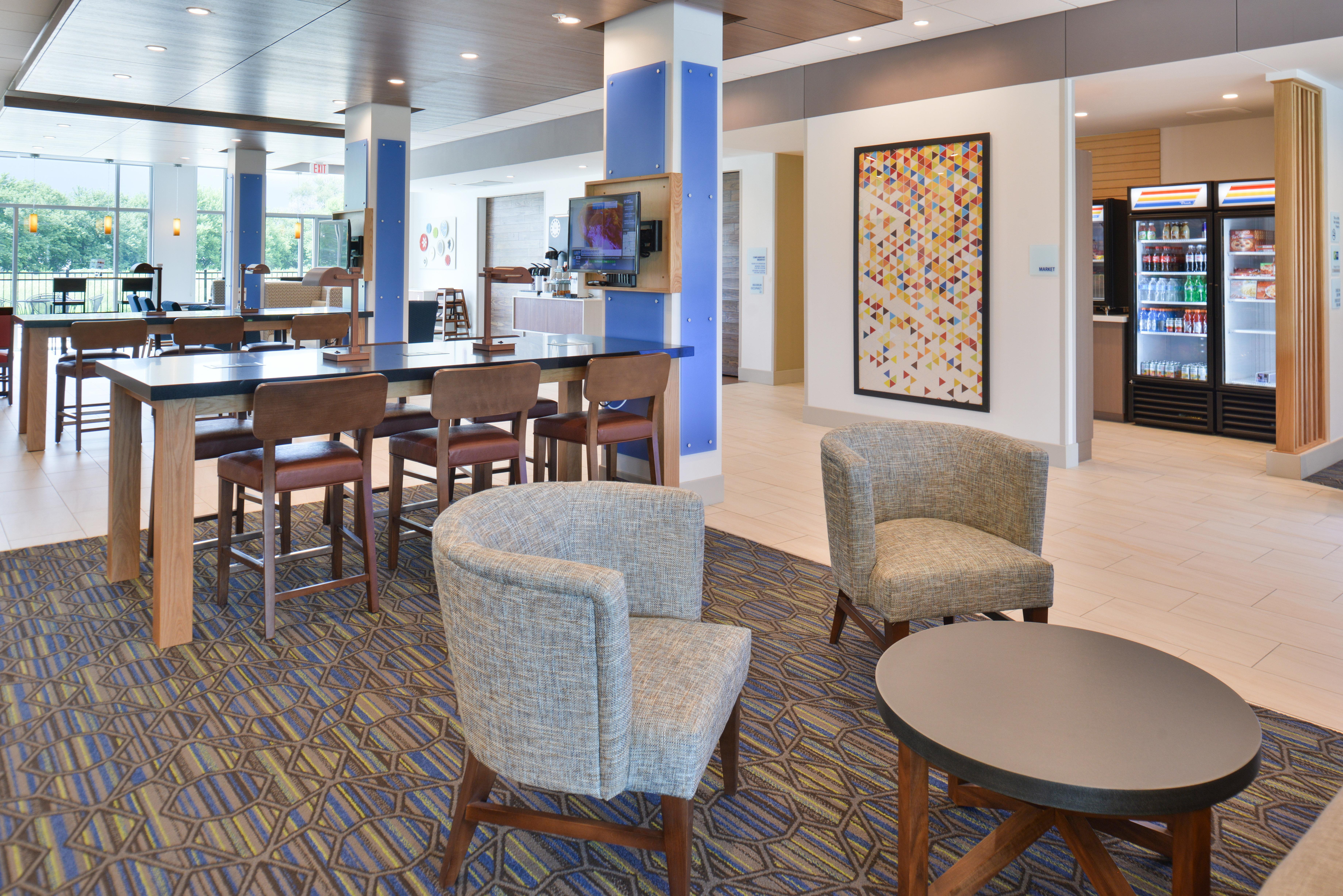 Carter Lake Holiday Inn Express & Suites Omaha Airport By Ihg מראה חיצוני תמונה
