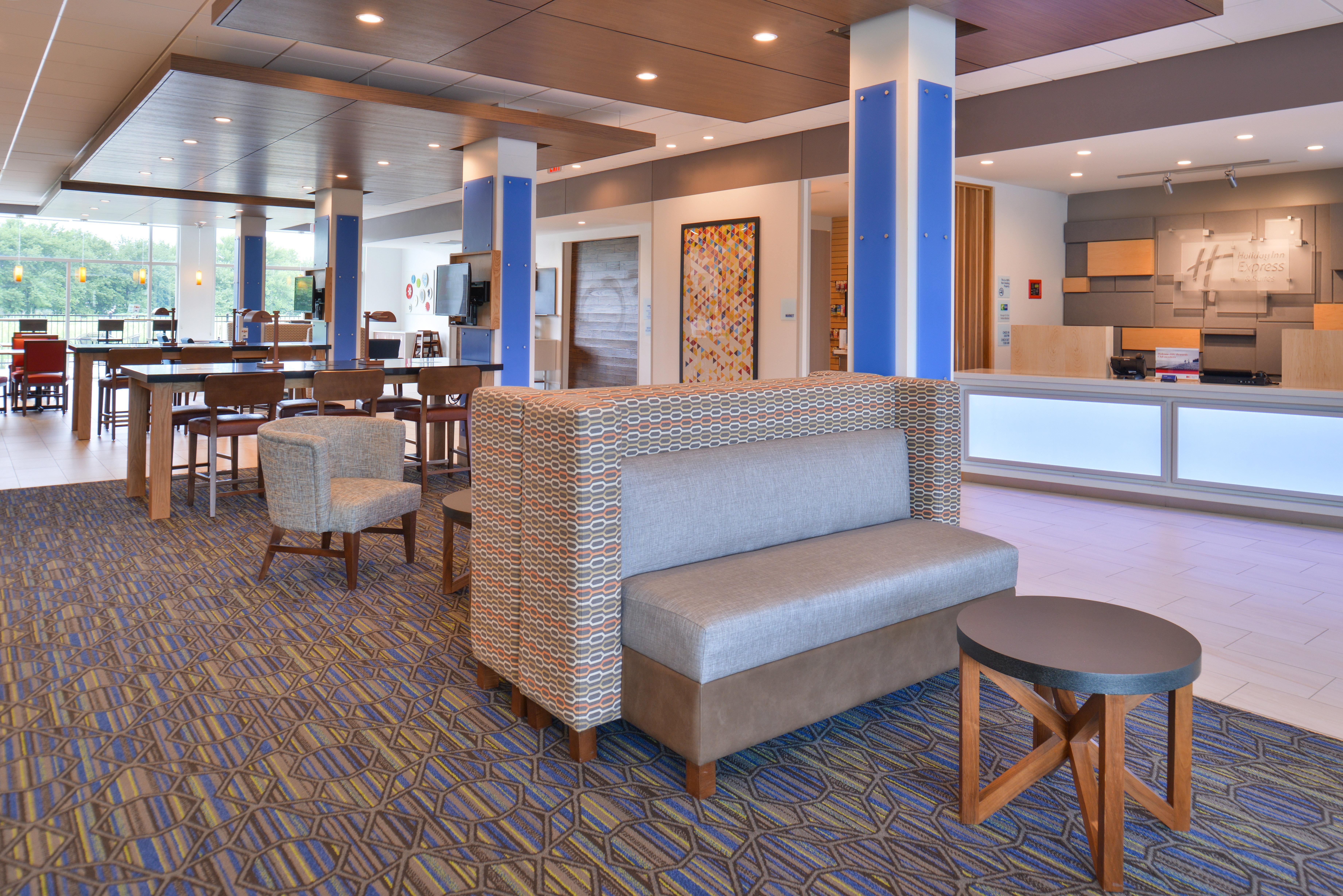 Carter Lake Holiday Inn Express & Suites Omaha Airport, An Ihg Hotel מראה חיצוני תמונה