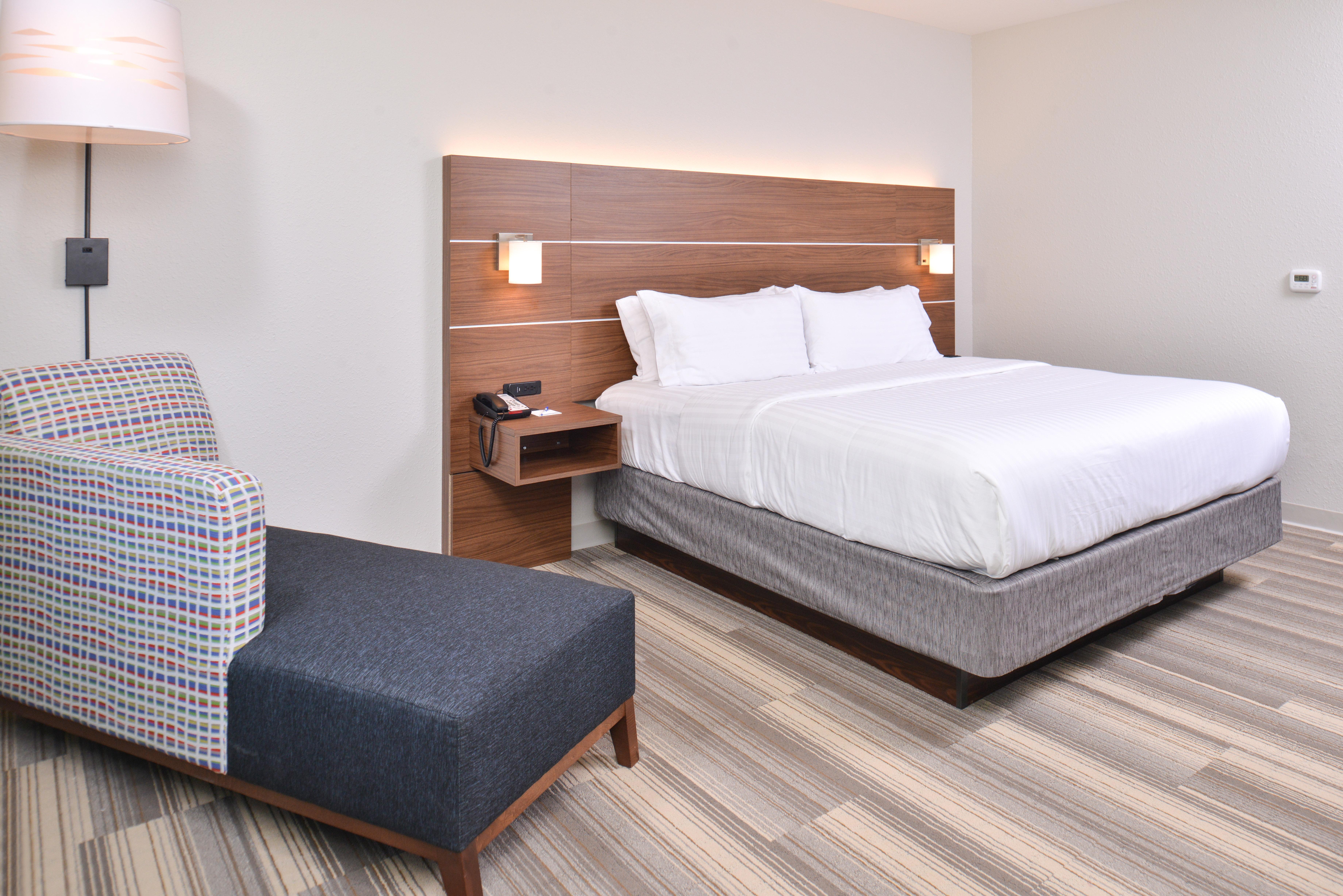 Carter Lake Holiday Inn Express & Suites Omaha Airport By Ihg מראה חיצוני תמונה