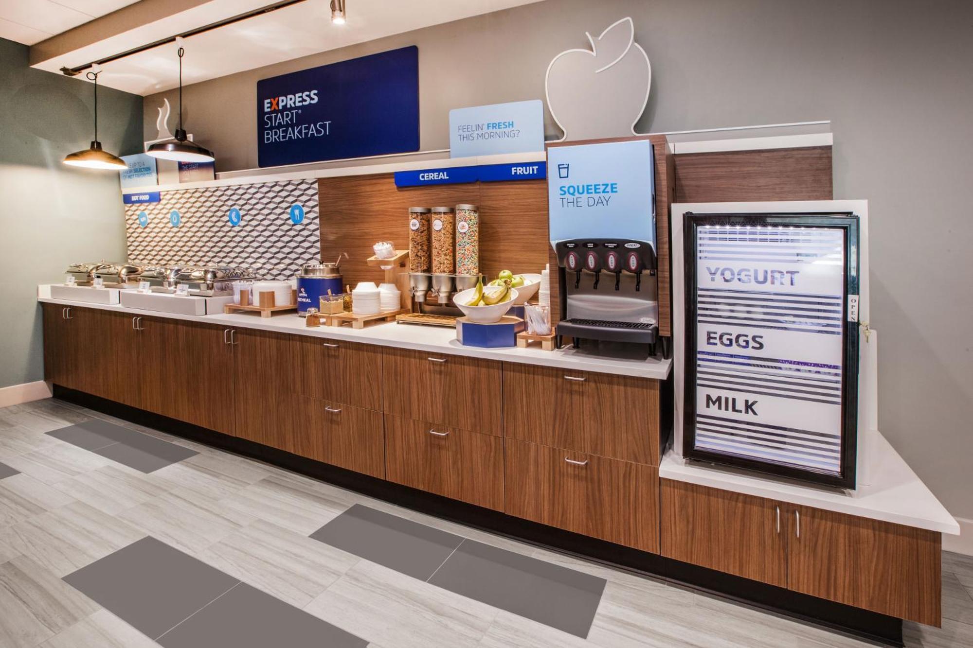 Carter Lake Holiday Inn Express & Suites Omaha Airport By Ihg מראה חיצוני תמונה