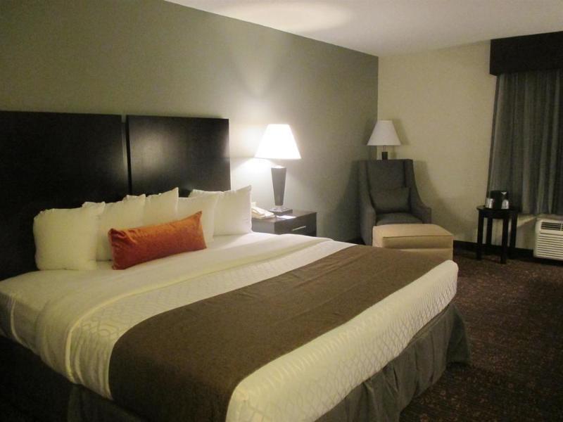 Carter Lake Holiday Inn Express & Suites Omaha Airport By Ihg מראה חיצוני תמונה